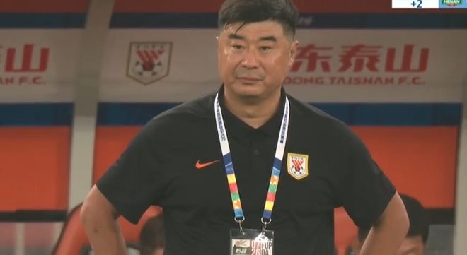 “全面伊朗胜利！美国海军第五舰队被摧毁！”