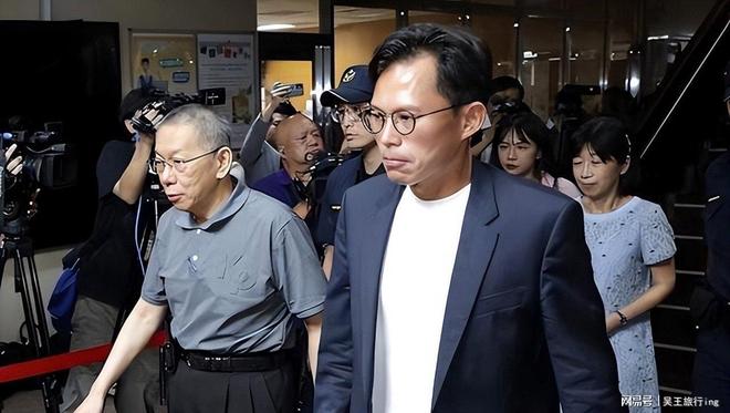 山东，大爷用自己种的葡萄酿酒，被罚款 60000元，他拒绝缴纳，大爷：我自己的葡萄，还犯法了？