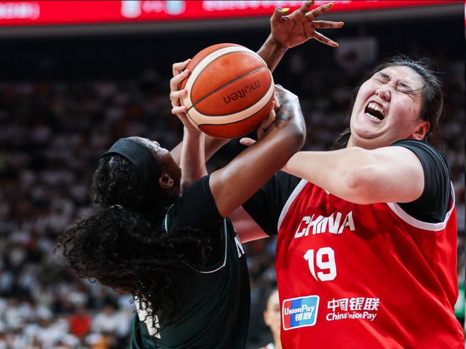 乔治38分创纪录带不动塔图姆，坎宁安22+4+8，活塞22分逆转绿军