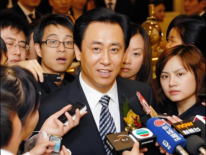 突发！曝阿森纳正全力求购27岁奥斯梅恩：被要价7000万欧 33场22球
