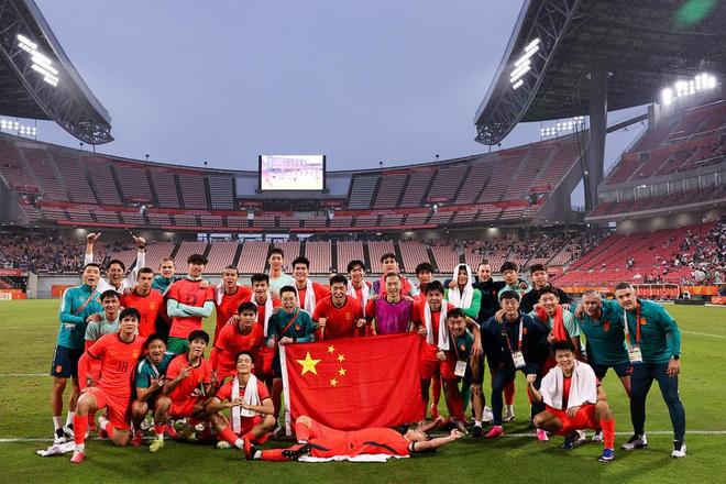郑钦文盼里巴归队,单反小将夺冠被赞像海宁,王欣瑜首战美国人