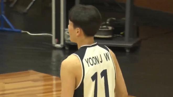 梅西获评8.9分+无缘MVP:送出精准助攻,率阿根廷3