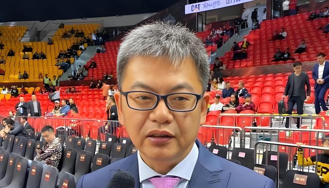 张靓颖演唱会造型，审美领先时代