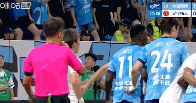 九局连杀缔造青春传奇！19岁安德列娃圆梦法网，师徒同心加冕新王