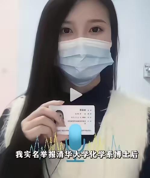 卫冕冠军压力大,三盘过关后斯瓦泰克抱毛巾痛哭,首秀暴露一问题