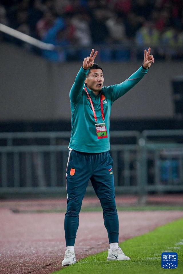 浙江新昌通报“传销头目出狱办书院打孩子”
