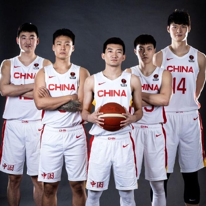 毁掉熊某的,不是男童一家,人民日报两度发声,幕后推手麻烦大了