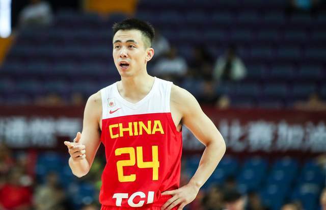 学长姚明坐不住了!上交逆天打板三分绝杀清华