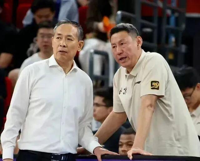 尼克斯53年来首夺NBA总冠军