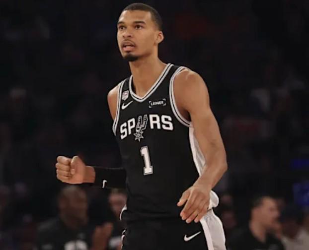 NBA全美直播场次榜:76人湖人马刺尼克斯34场并列第一 5队仅2场