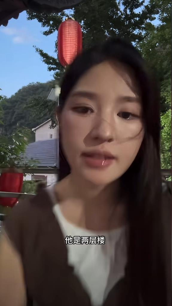 姆巴佩失点又伤退,法国2