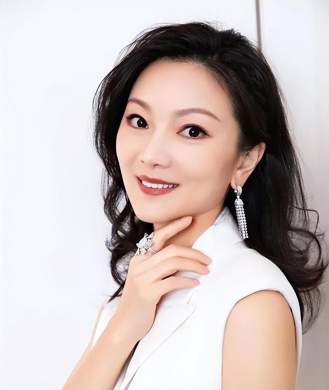 【油价大降】近1.72元/升,连降三次95汽油跌破“7.7元/升”后,插翅上涨,9月“已接近9元/升”,下次9月24日调价,预涨0.5元/升!