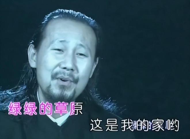 71岁老头哄骗保姆同居10年,每月给她15500元,分手那刻老头不但不认账,翻脸就告保姆“私闯民宅”!