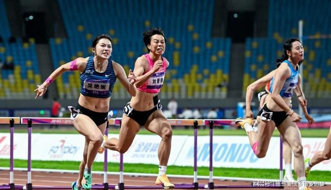 李月汝4板1助佩奇10份5板7助 飞翼大胜王牌