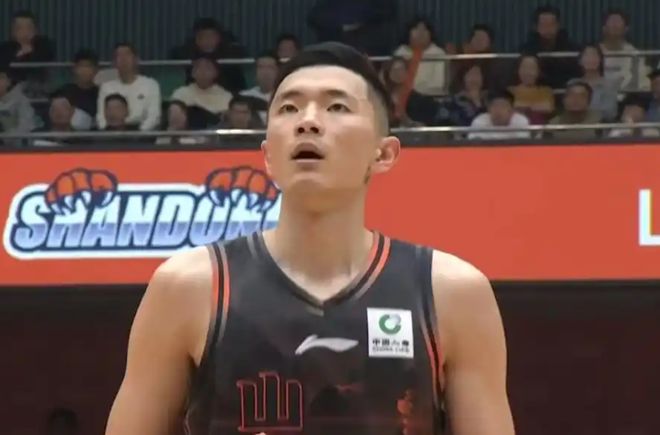 快船一日签下联盟最高与最矮：2米26夏普双向合同加盟，1米70河村勇辉获E10合同