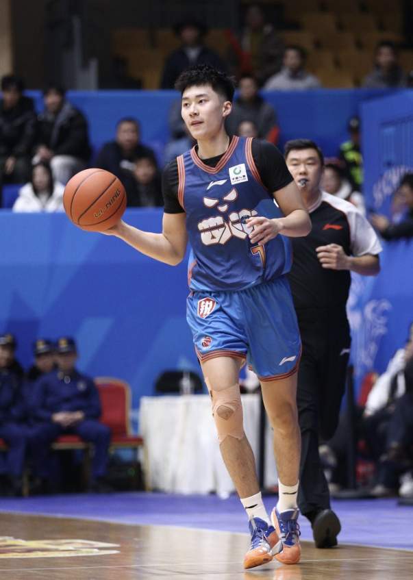 布里奇斯曝多兰季后赛禁性生活