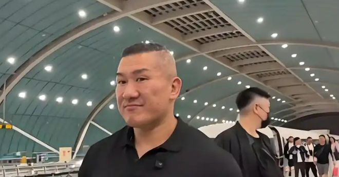 宏远速递!陈老板做艰难决定,徐杰新身份曝光,周鹏合同敲定