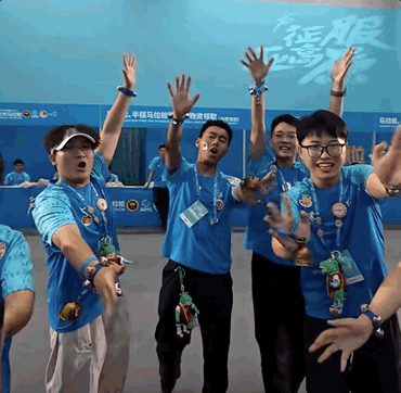 CBA最新消息:杨瀚森回归首秀,洛夫顿有望加盟广东队