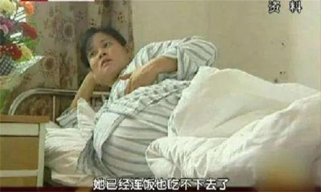 格拉利什晒照与卡尔文·菲利普斯一同训练40度房间里自行车