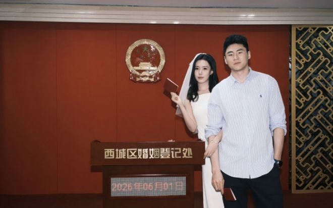 世界杯又一豪门翻车!欧洲头号伪强队诞生,卢卡库出场16秒造乌龙