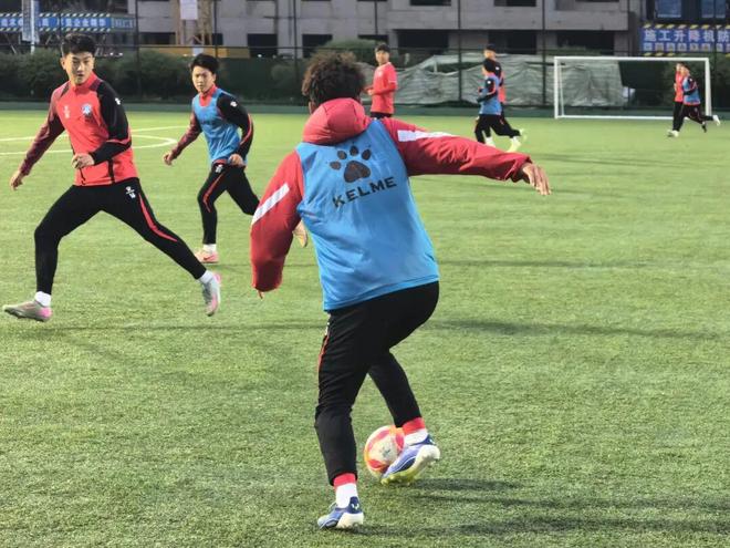 学生时代的女混混，结局真令人唏嘘！网友：长得那么漂亮，太可惜了