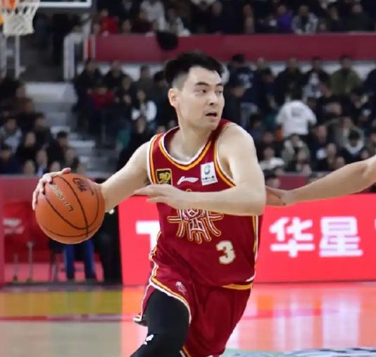 NBA总决赛对阵:马刺vs尼克斯时隔27年争冠 首战6月4日打响