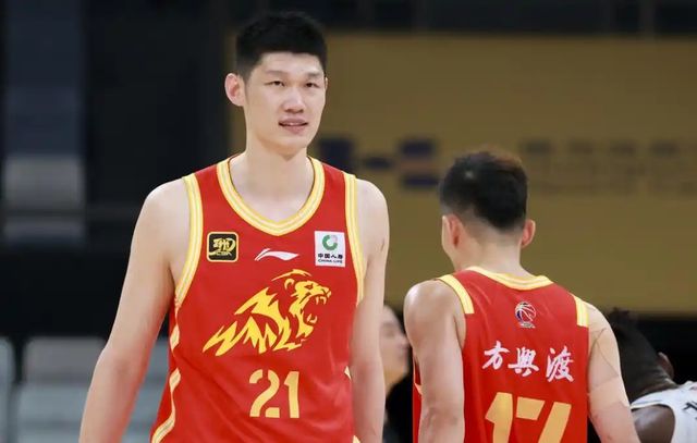 一个男人,如果把烟酒都戒掉,十有八九是这四个目的,很准